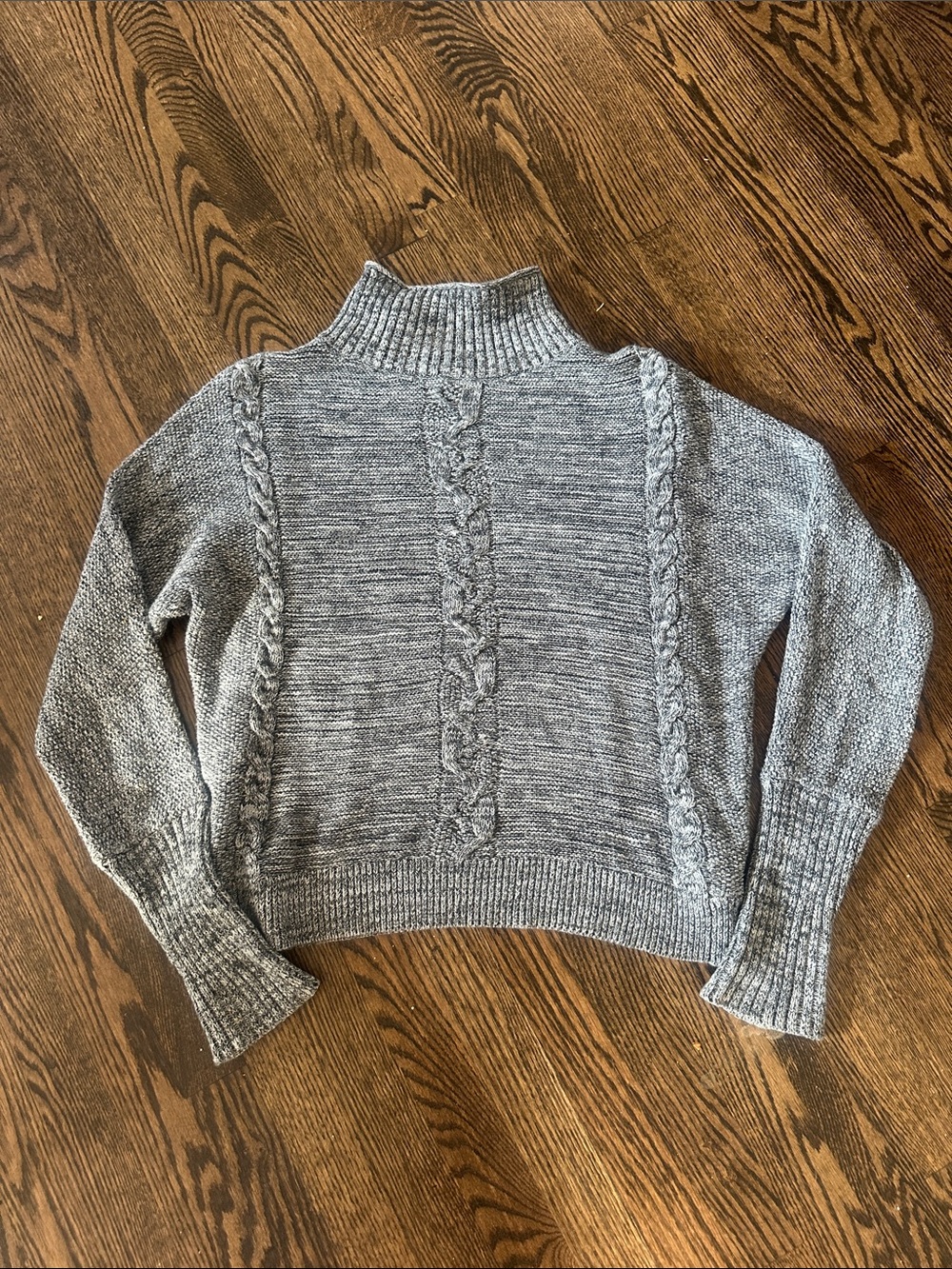 GAP Gray Cable-Knit Turtleneck Sweater